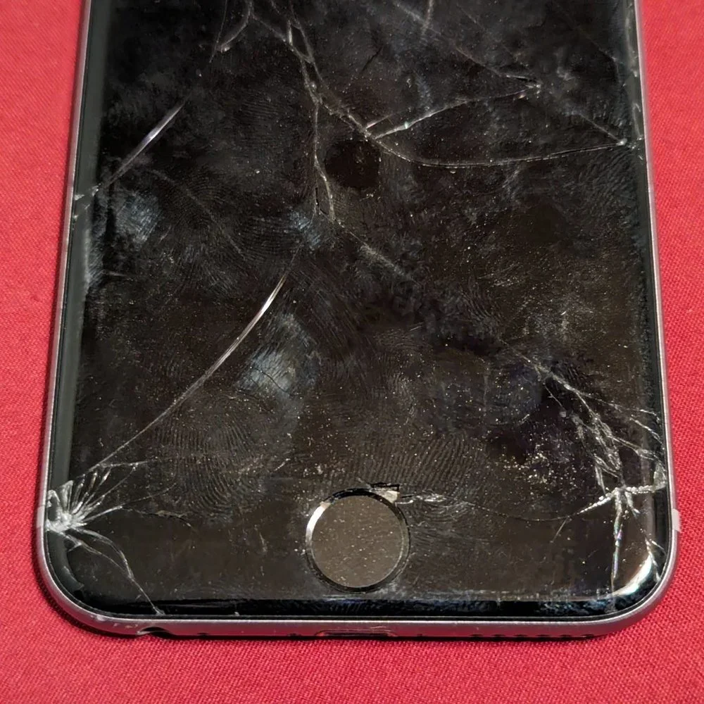 iPhone 6 (A1549) - 64 GB #41 (For parts)***